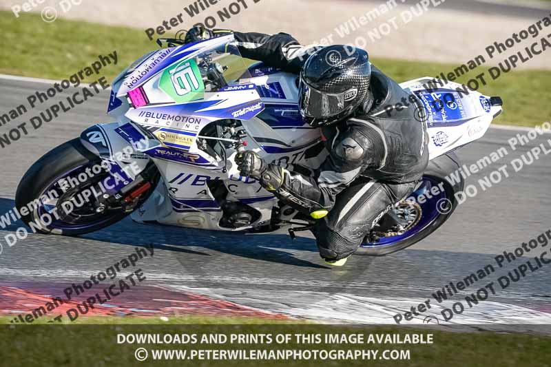 donington no limits trackday;donington park photographs;donington trackday photographs;no limits trackdays;peter wileman photography;trackday digital images;trackday photos